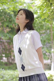 明星专题：妮基·希尔顿